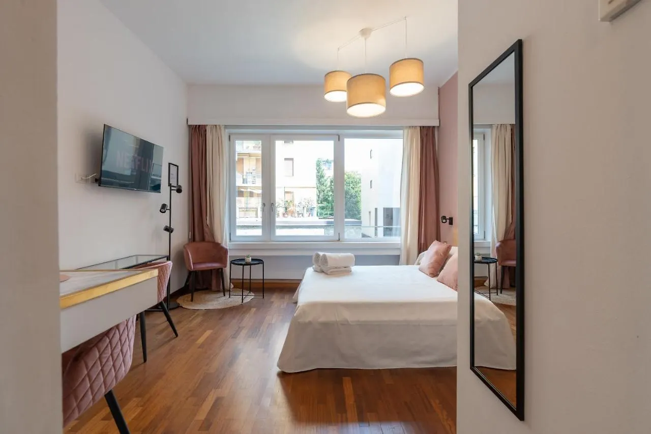 Amalia'S House, Cozy Studio Apartment In Brera Milan Italy