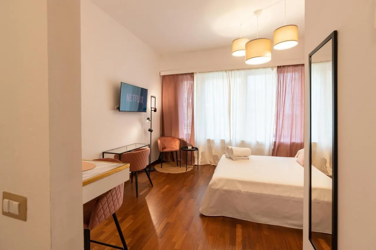 Amalia'S House, Cozy Studio Apartment In Brera Milan 0*,
